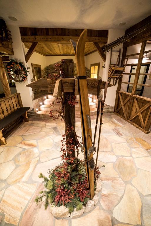 Hotel Pra Tlusel Selva di Val Gardena Esterno foto