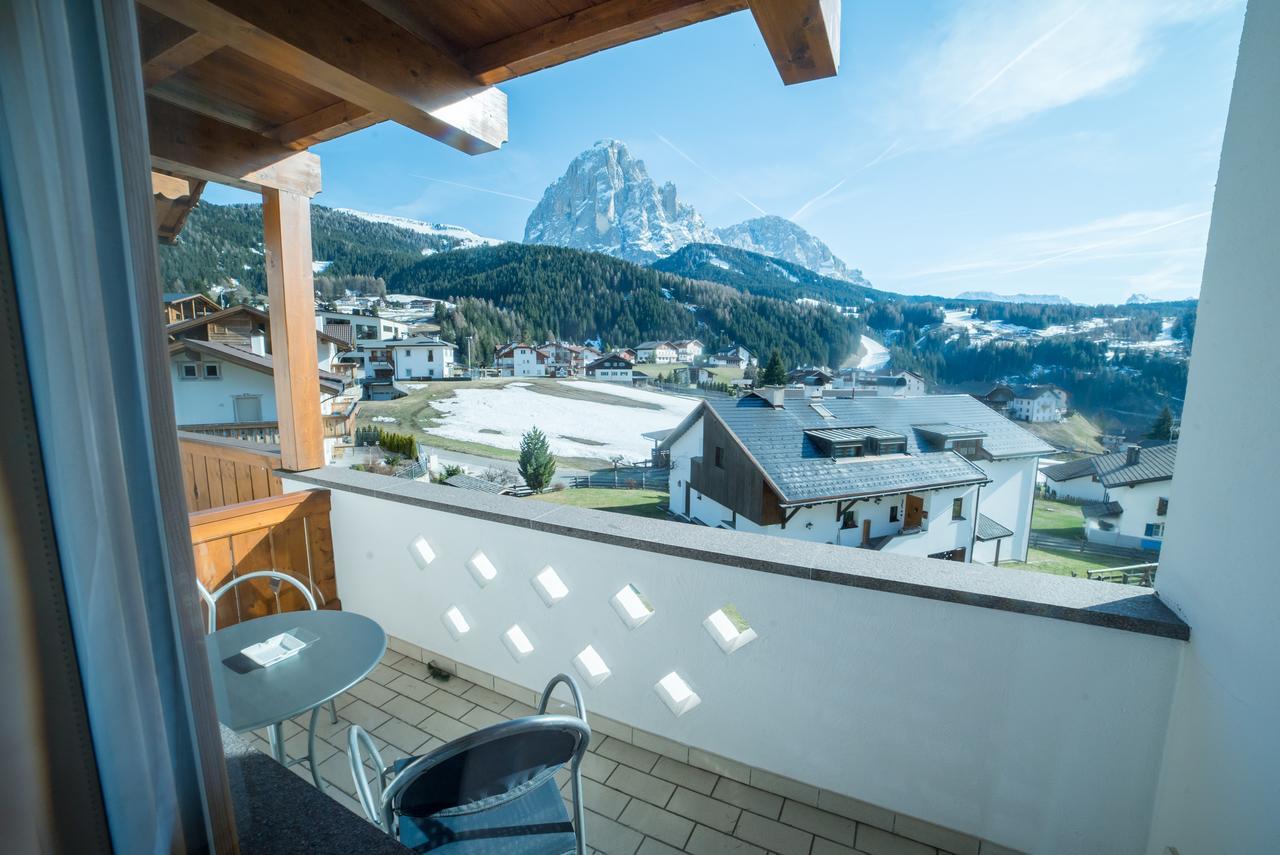 Hotel Pra Tlusel Selva di Val Gardena Esterno foto