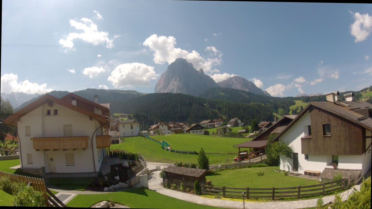 Hotel Pra Tlusel Selva di Val Gardena Esterno foto