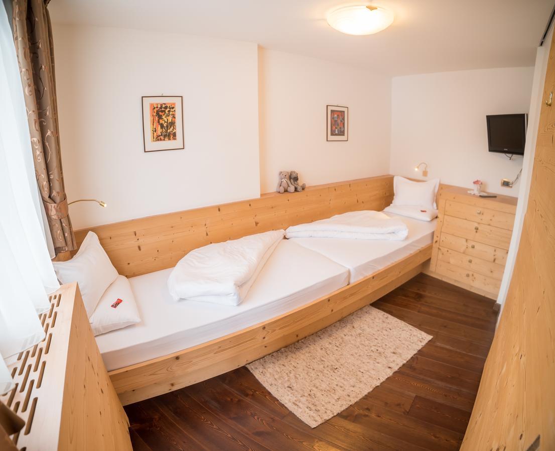 Hotel Pra Tlusel Selva di Val Gardena Esterno foto